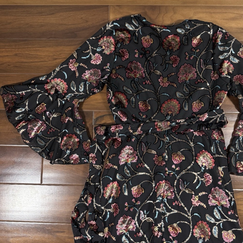 Talisman Women's Size XS Black Floral Velvet Chiffon Carly Wrap Midi‎ Dress - Picture 9 of 12